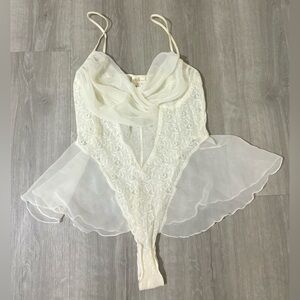 Victoria’s Secret Vintage Gold Label 80’s Ivory Chiffon Lace Teddy Size Large